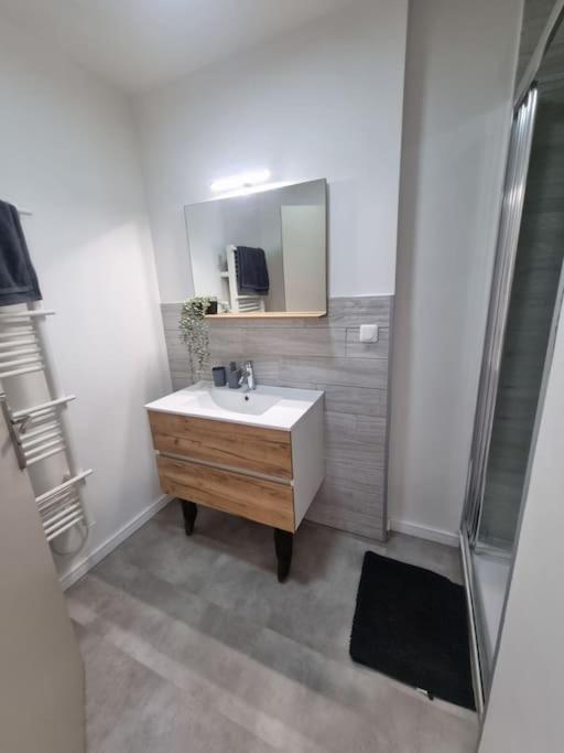 Apartment Les Bains A 1km De La *