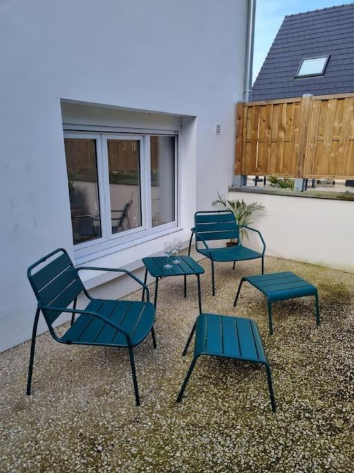 Les Bains A 1km De La Apartment *